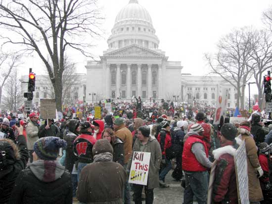 Wisconsin, workers out in the cold