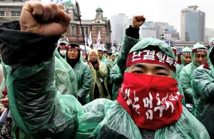 Strike by south Korean railroad workers, above, has sparked solidarity from unions all over, including in San Francisco.