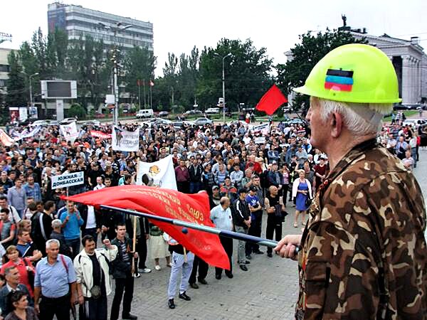 Miners in Donetsk rally against Ukraine military assault on the Donbass region