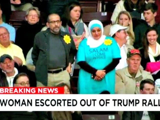 Rose-Hamid-at-Trump-Rally-CNN-640x480
