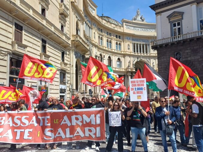Union in Italy sets example — Demands more $ for wages, less $ for war!
