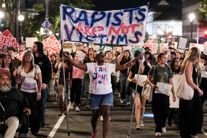 ¡Todos somos Jane Doe! ¡Abajo el patriarcado!
