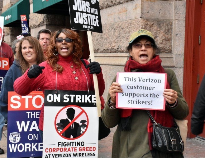 Philadelphia community support for strikers.