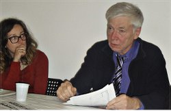 Emanuela Grifoni and WW’s John Catalinotto at anti-war meeting in Pisa, Italy.